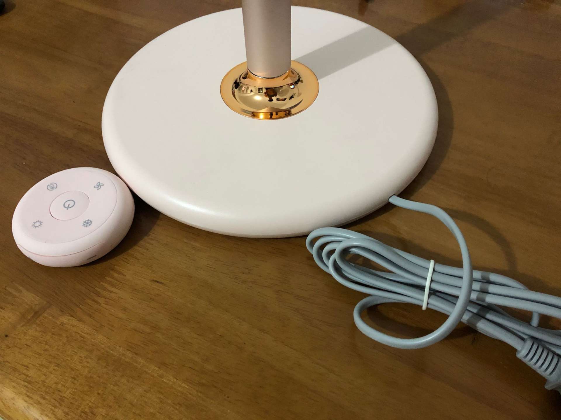 告别高温慢烤式吹风机,告别传统吹风机