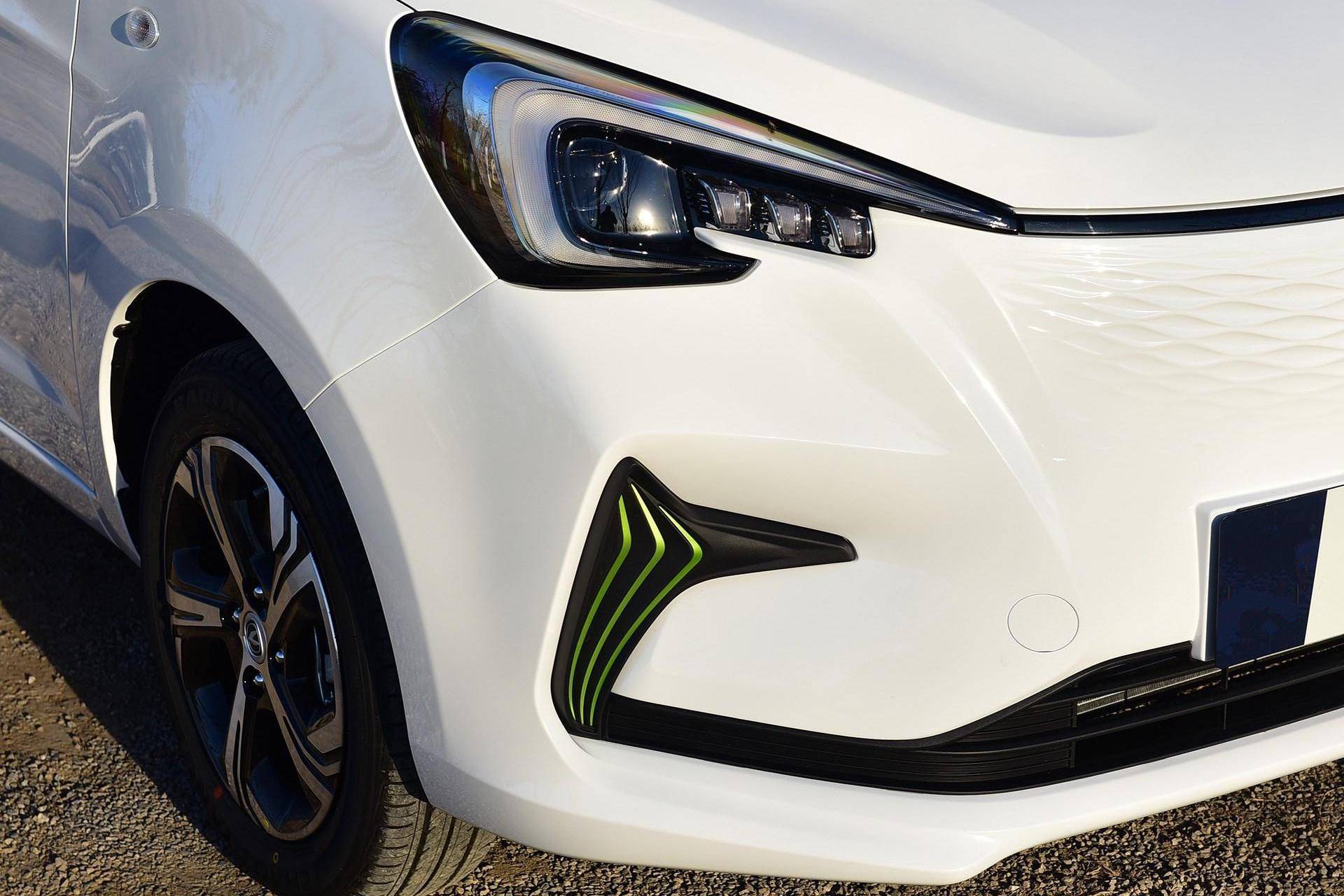 国产小型电动汽车大续航,国产首款纯电动车续航1000公里