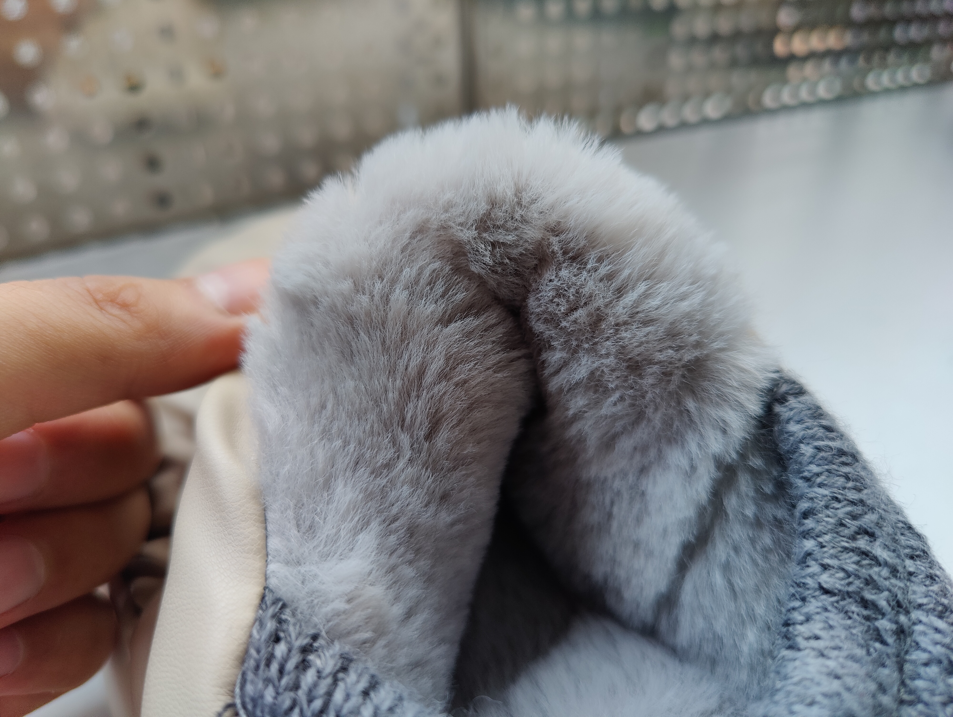 今年最火拖鞋结实耐穿又上档次,这款拖鞋火了舒适耐磨居家必备