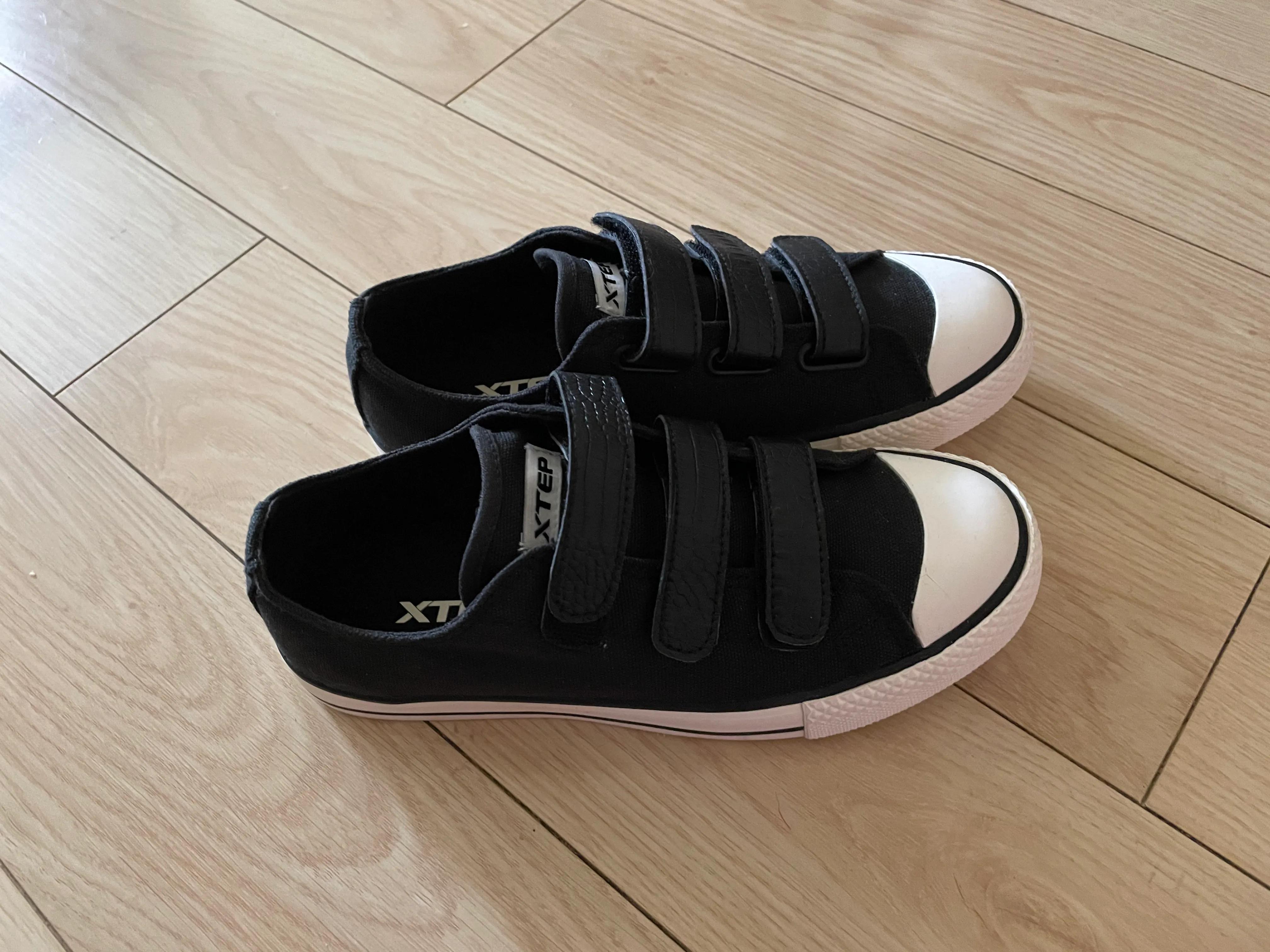 回力特步,回力特步鸿星尔克哪个质量好