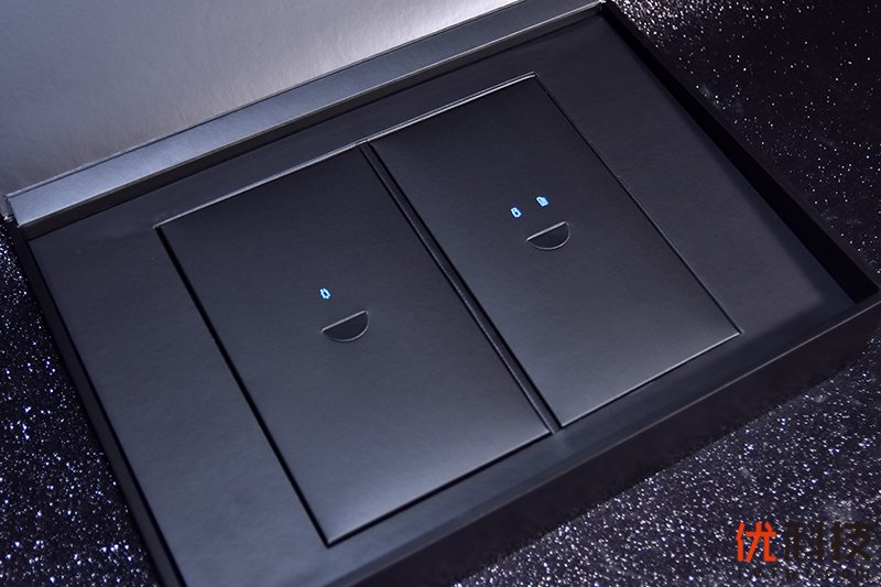 荣耀猎人v700风谷式散热,荣耀猎人游戏本v700i5款测评