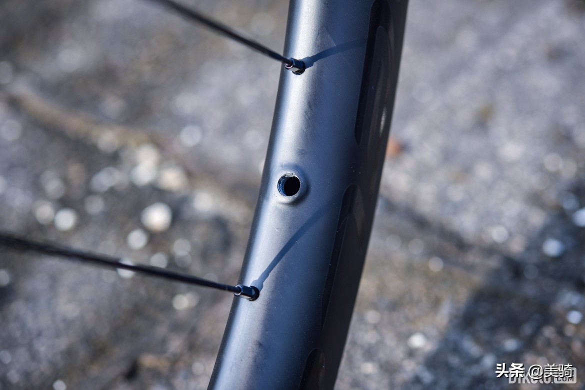 yoeleo优利奥多少钱,优利奥轮组怎么样