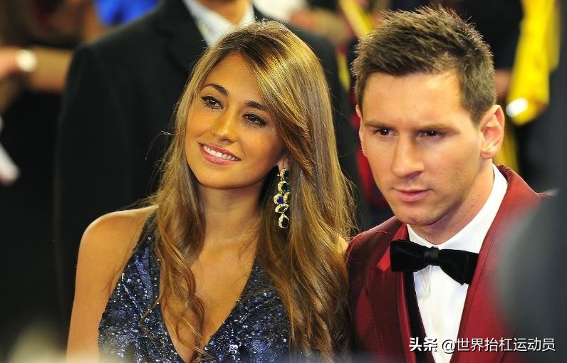 盘点足球各个球星的女友,足坛十大球星的女友