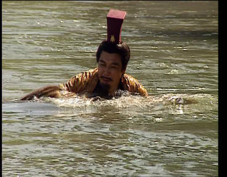 三国演义全集解说央视,三国演义连续剧片段赤壁鏖战