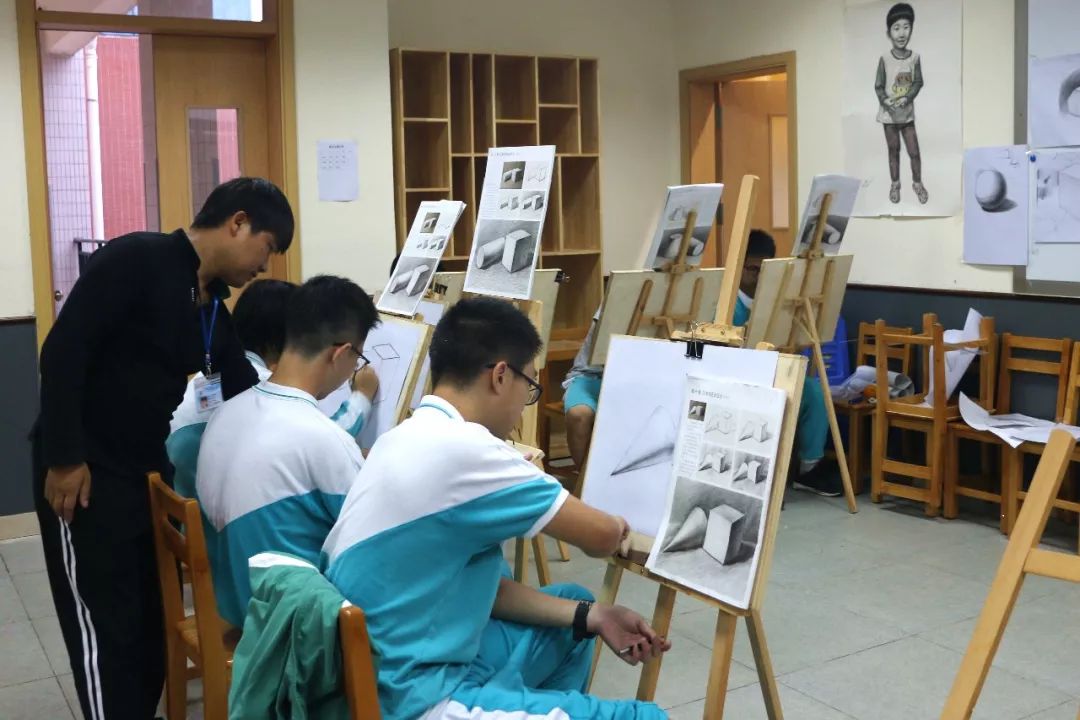 台山碧桂园学校上网课,台山碧桂园学校研学