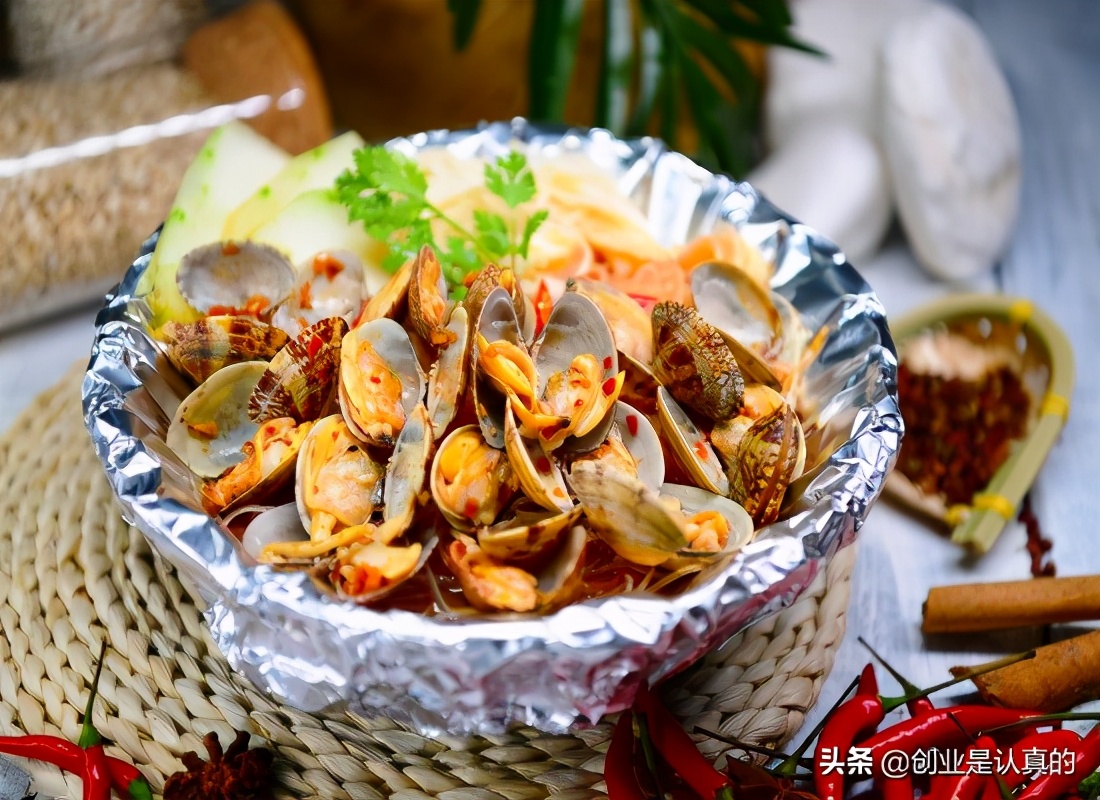 加盟什么小吃比较挣钱,特色小吃加盟店生意火爆