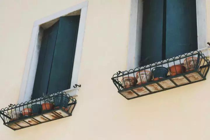 意大利秋季穿衣搭配,一周法式衣服搭配图片