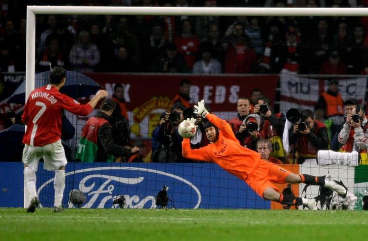 足坛十大经典点球集锦,足坛史上10个最差的点球