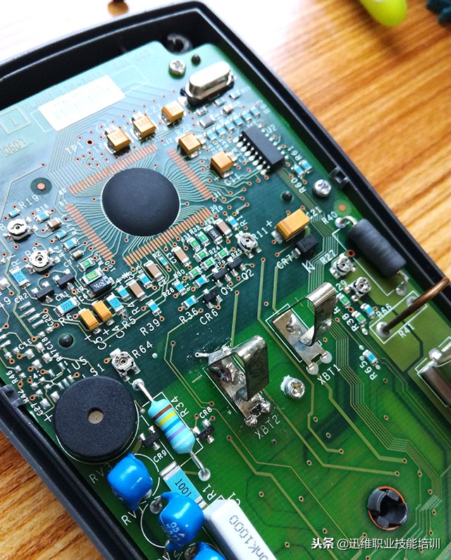 fluke万用表15b+和18b+的区别,fluke万用表15b功能