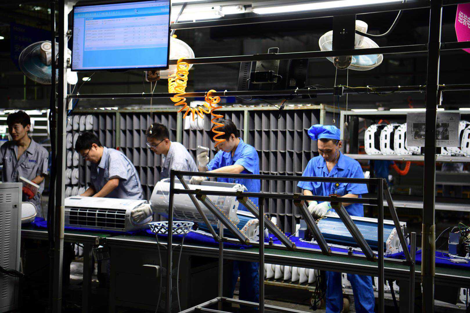 打工江湖：还在傻乎乎靠视频点击赚钱？学会这四点，才能赚大钱