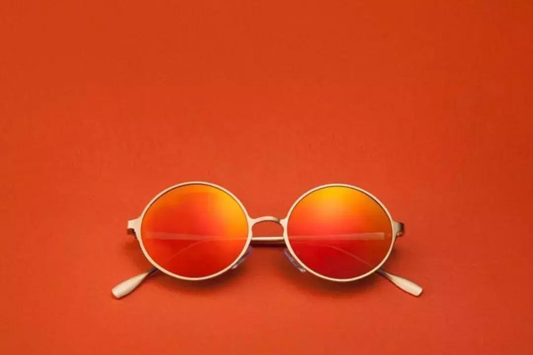 最经典的大牌墨镜款式推荐,夏日必备最夯凹造型墨镜