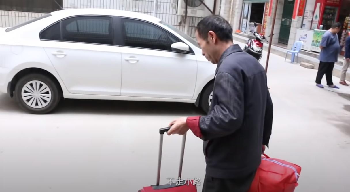 揭秘三和大神:日结1天玩3天,年纪轻轻为何自甘堕落?纪录片