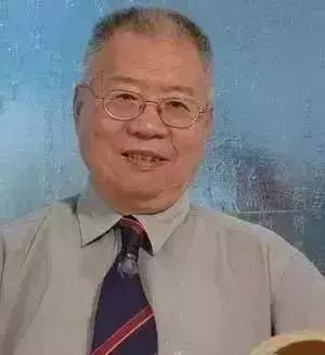 别再吃这三种食物毒性太大,比吸烟还致癌的5种食物