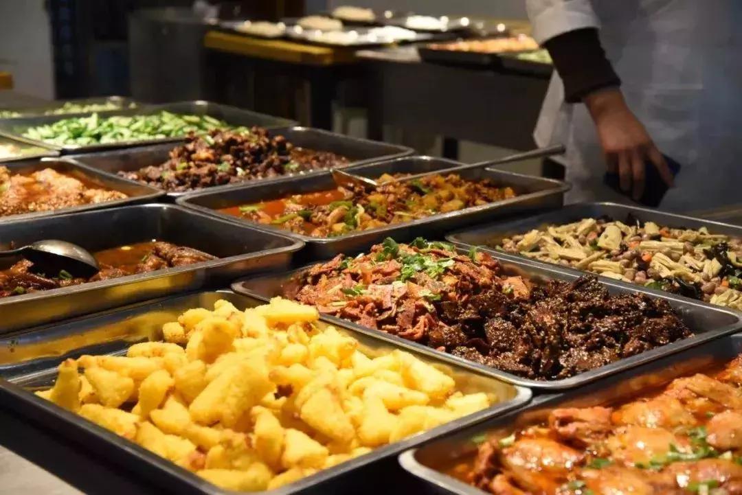 吃饭遇见老同学上菜,南京同学吃饭