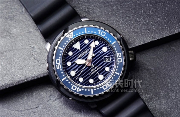 男士第1款手表,男士的第一款手表怎么选