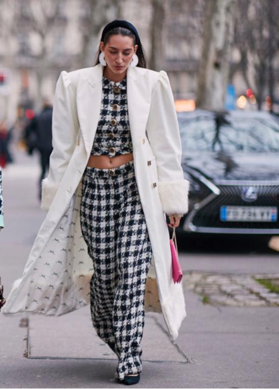 秋冬高级感穿搭淡粉色,奶油色系可爱的穿搭