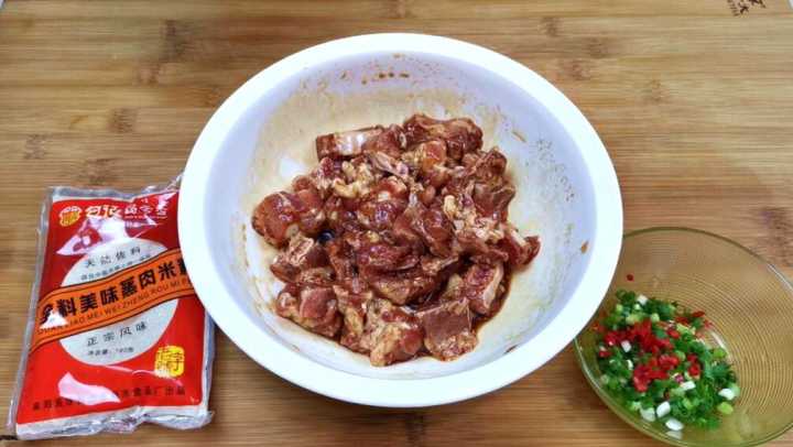 粉蒸排骨做法最正宗的做法,粉蒸排骨的家常做法最正宗的