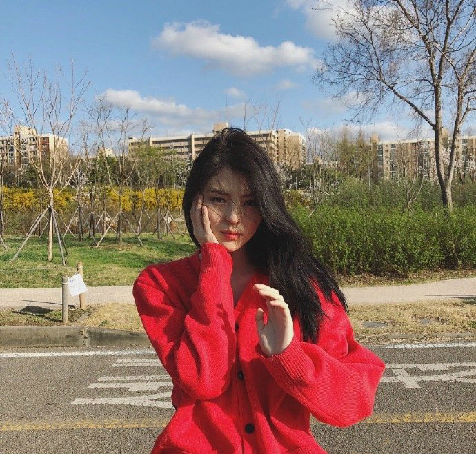 她因做“小三”一夜成名，但大家对她恨不起来，全因为漂亮会穿