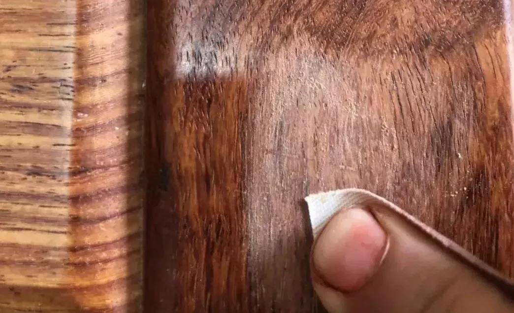 红木家具受伤了几个妙招来修复,红木家具磕碰修复有什么影响