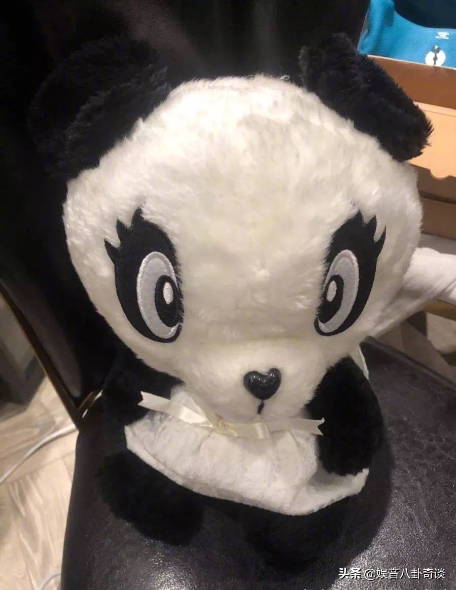 吴昕把别人送的礼物卖了,吴昕卖掉钟汉良送的礼物