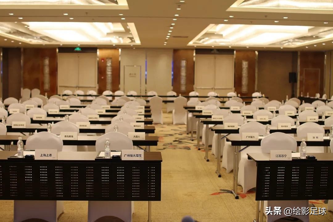 中国足协新政用力过猛：投资人热情浇灭，欠薪*薪讨**成日常