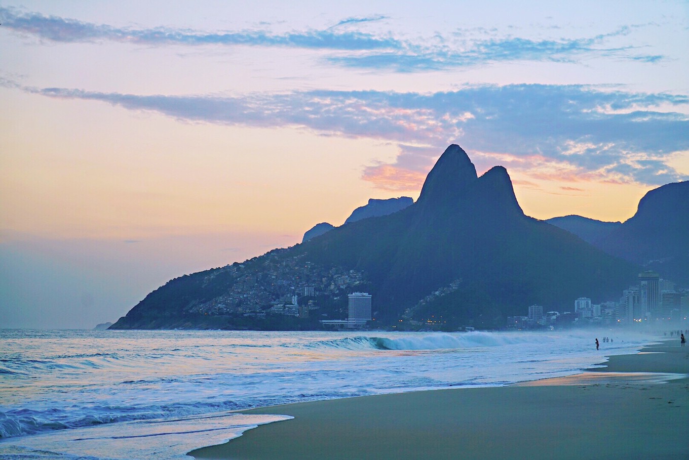 阿拉蕾探险,阿拉蕾宇宙大冒险