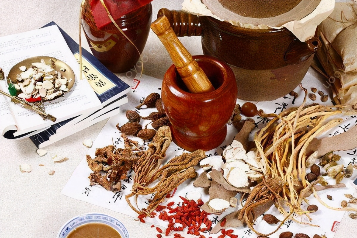 肾病的血压高用什么中药治疗,肾病常用激素药副作用