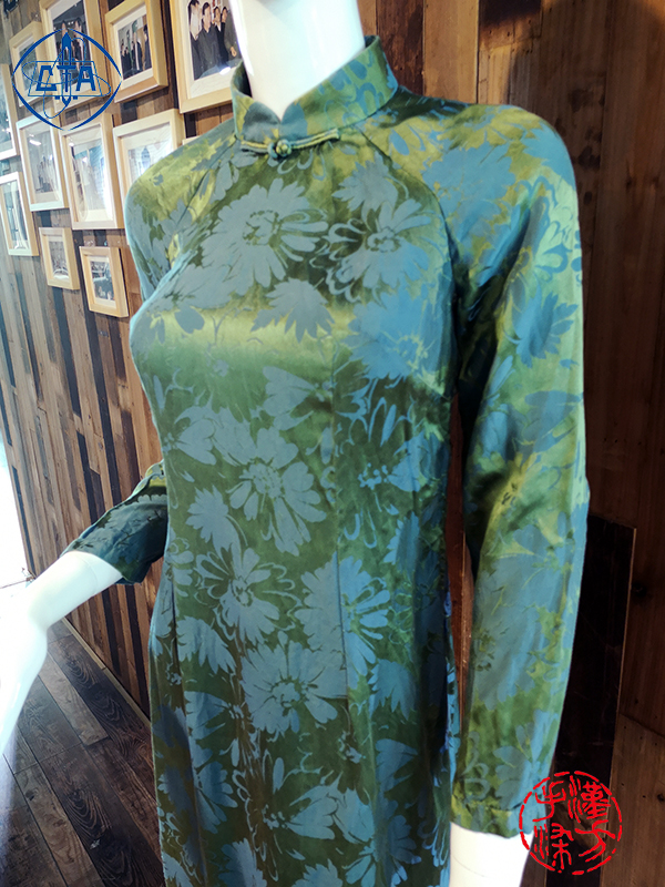 植物染桑蚕丝希赛尔交织缎时装欣赏