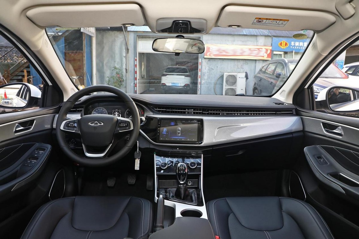 5万家用自动挡的轿车省油的,6到10万买这5款车省油耐造