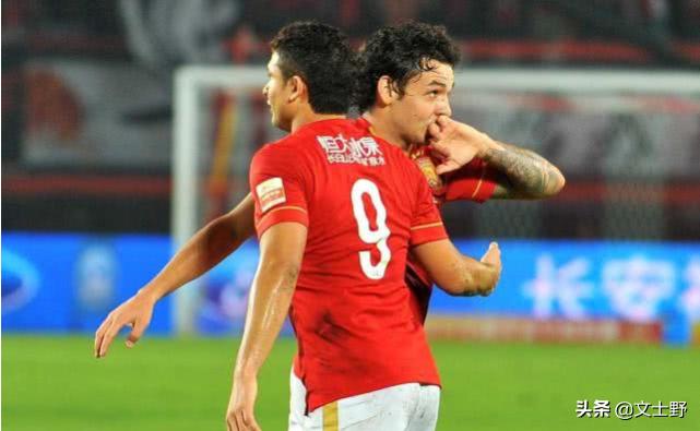 不管是黑人白人，能为国足做出贡献的都是好人