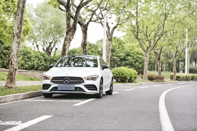 奔驰cla260帅气视频,奔驰cla200猎跑版