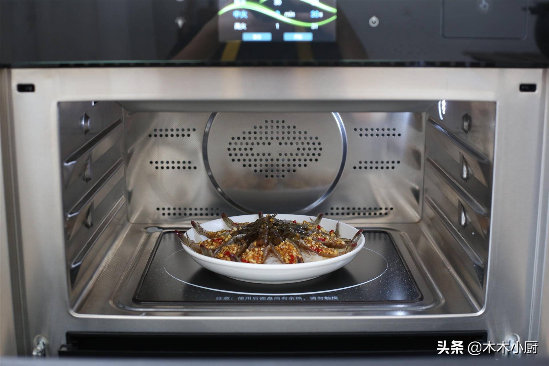 装修厨房需要嵌入蒸烤一体机吗,厨房装修时如何设计微蒸烤一体机