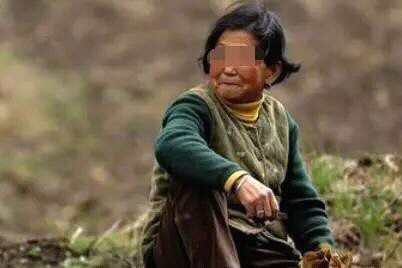 妈妈嫁个哑巴,遭村里人唾骂,村里人无法相信,三年后竟然发了财