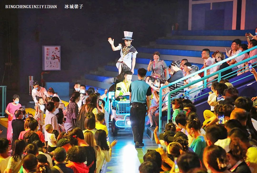 走进哈尔滨完整视频,走进哈尔滨海洋馆