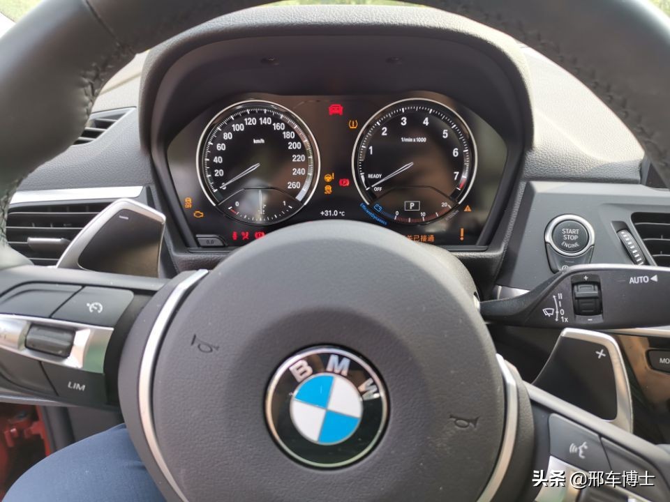 别看Ta尺寸小，照样指哪打哪——邢车博士评测BMW120iM运动套装