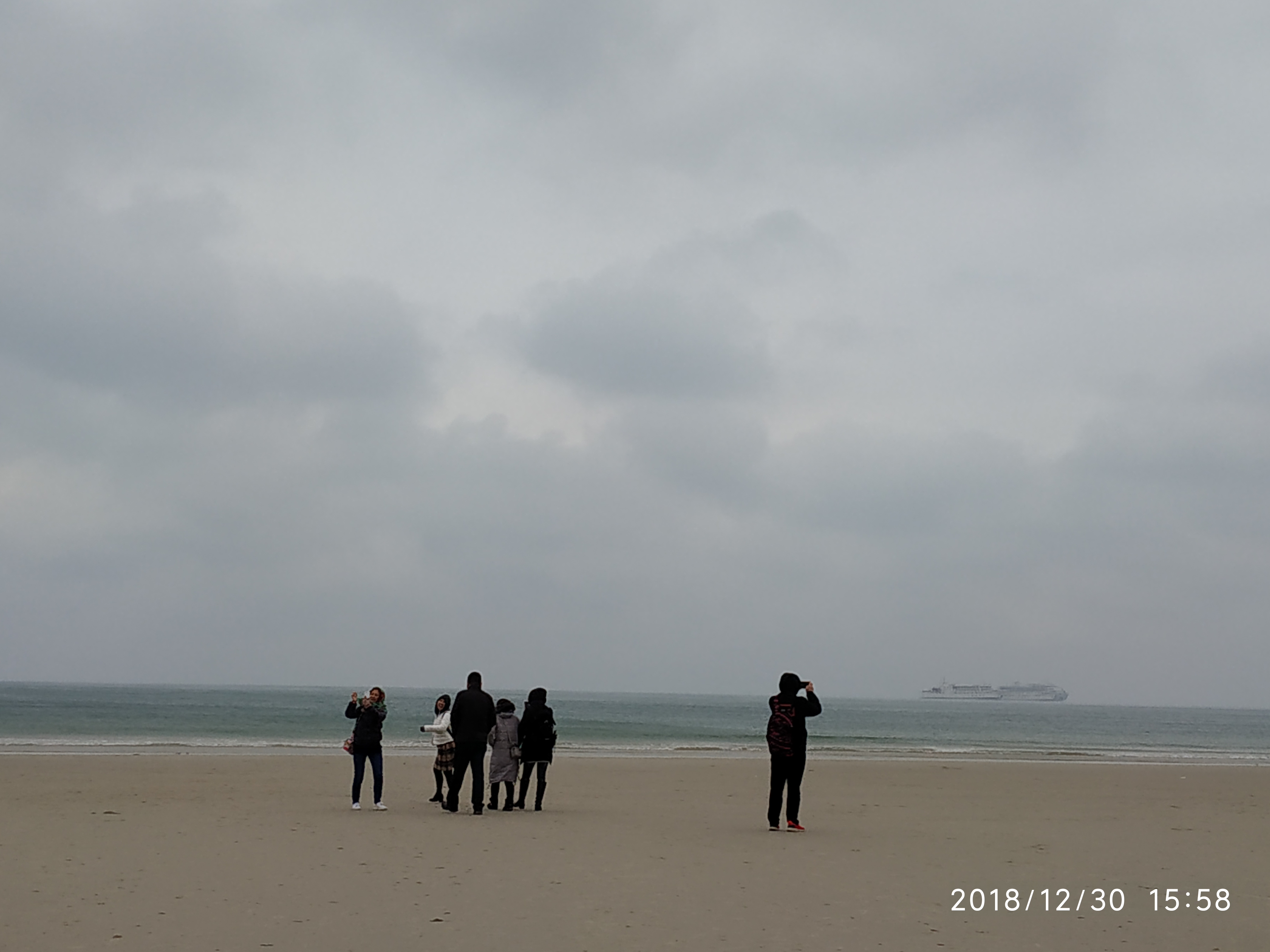 今年北海有多冷——银滩上的北海人如是说，要去玩海的听我说