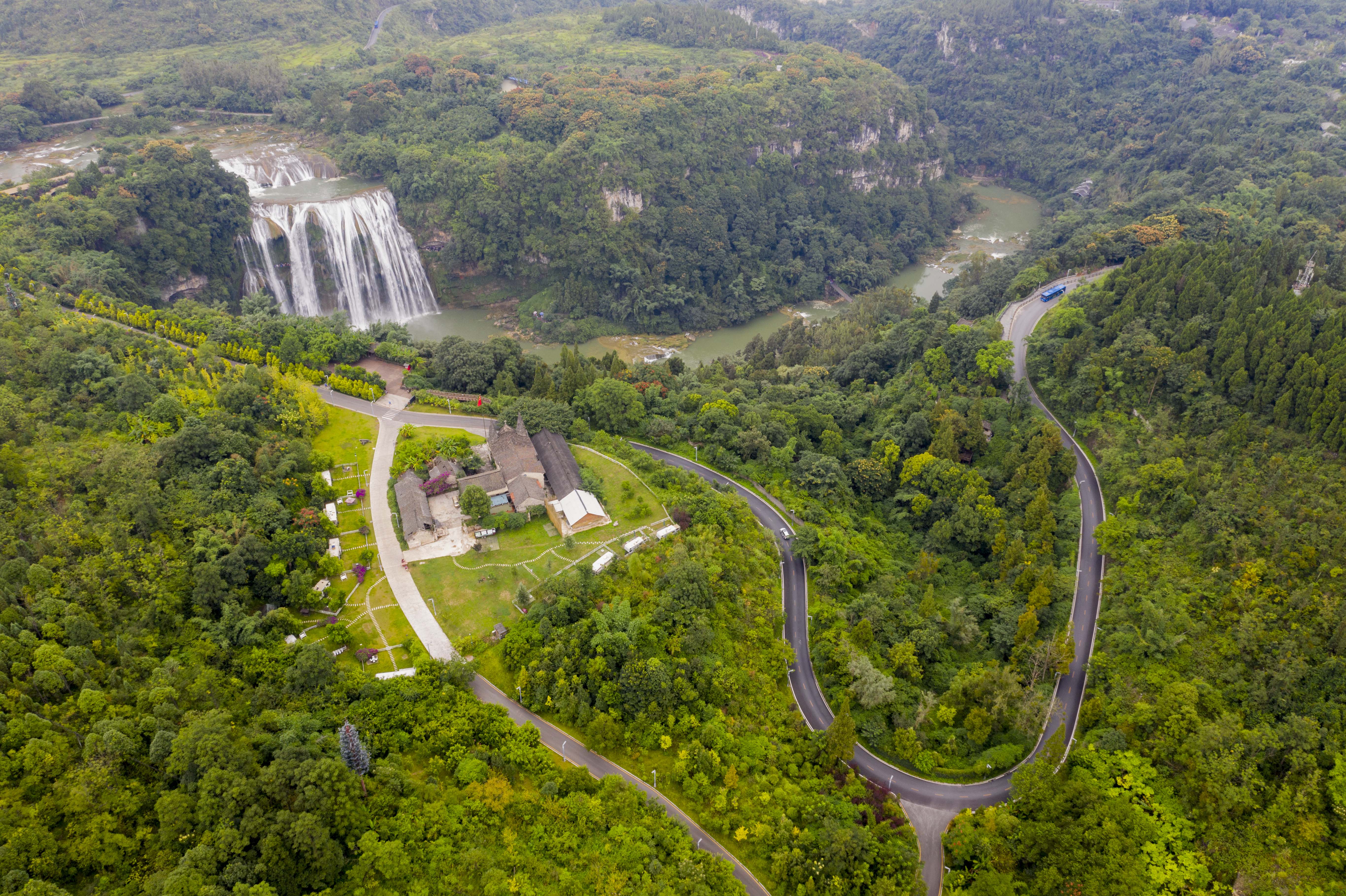 宠爱自己去贵州，定制“黄果树”，一个人潇洒多彩充满愉快的旅行
