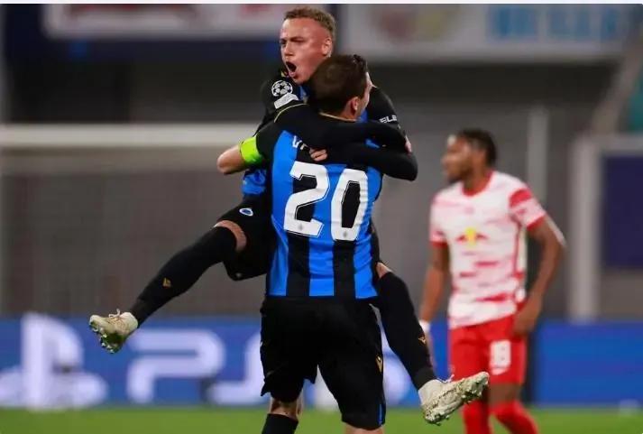 欧冠爆冷之夜完整视频,巴萨欧冠爆冷