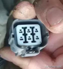 本田雅阁无法控制右后玻璃升降器,本田雅阁主驾驶车窗不能升降