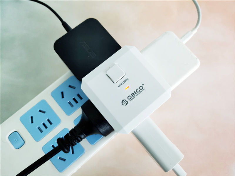 有它在，无须再为插孔不足所困扰——奥睿科转换器插座体验