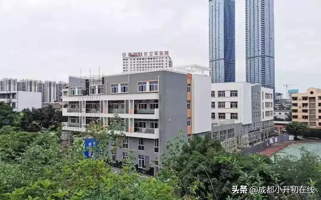 成都中学现状,成都52中学历史