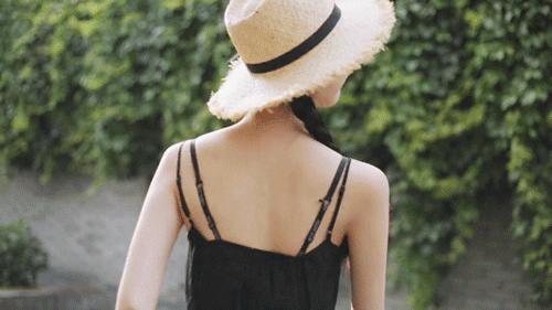 全身喷一喷，边防晒边养肤！夏天过完依然白嫩透亮