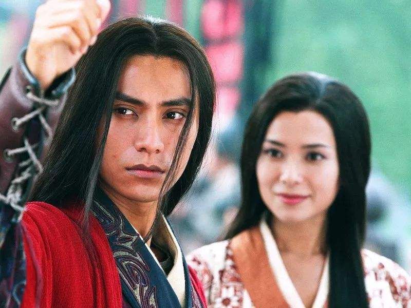 财神爷有多少人供奉现在,家里供的财神爷好几年没灵验了