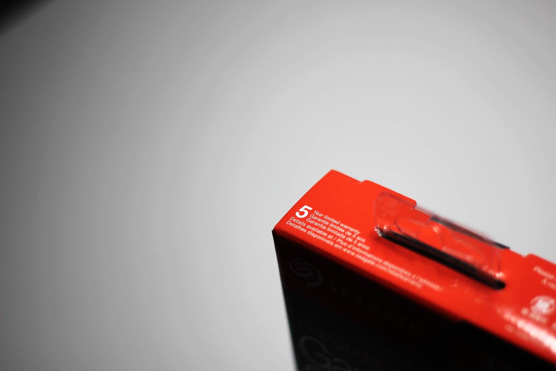 希捷新酷玩混合硬盘2t怎么样,雷电4兼容usb3.2gen2x2吗