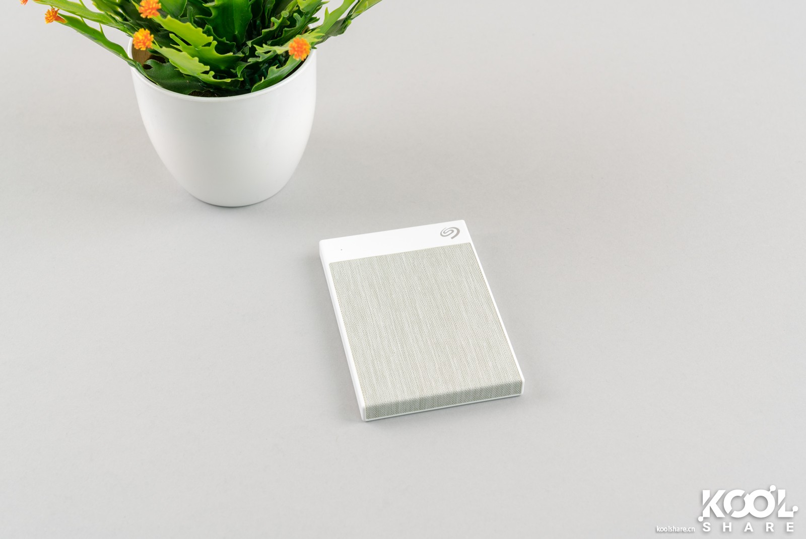 希捷backupplus移动硬盘,希捷ultratouch移动硬盘