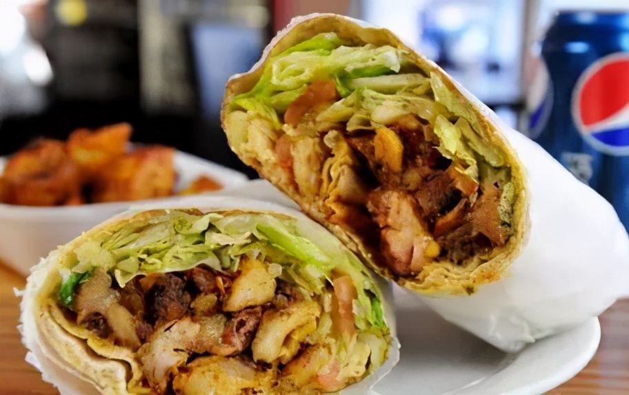 迪拜的美食特色简介,看世界迪拜特色美食