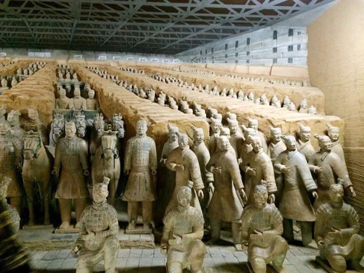 秦始皇兵马俑属于什么遗产类别,西安著名的景点秦始皇兵马俑图片
