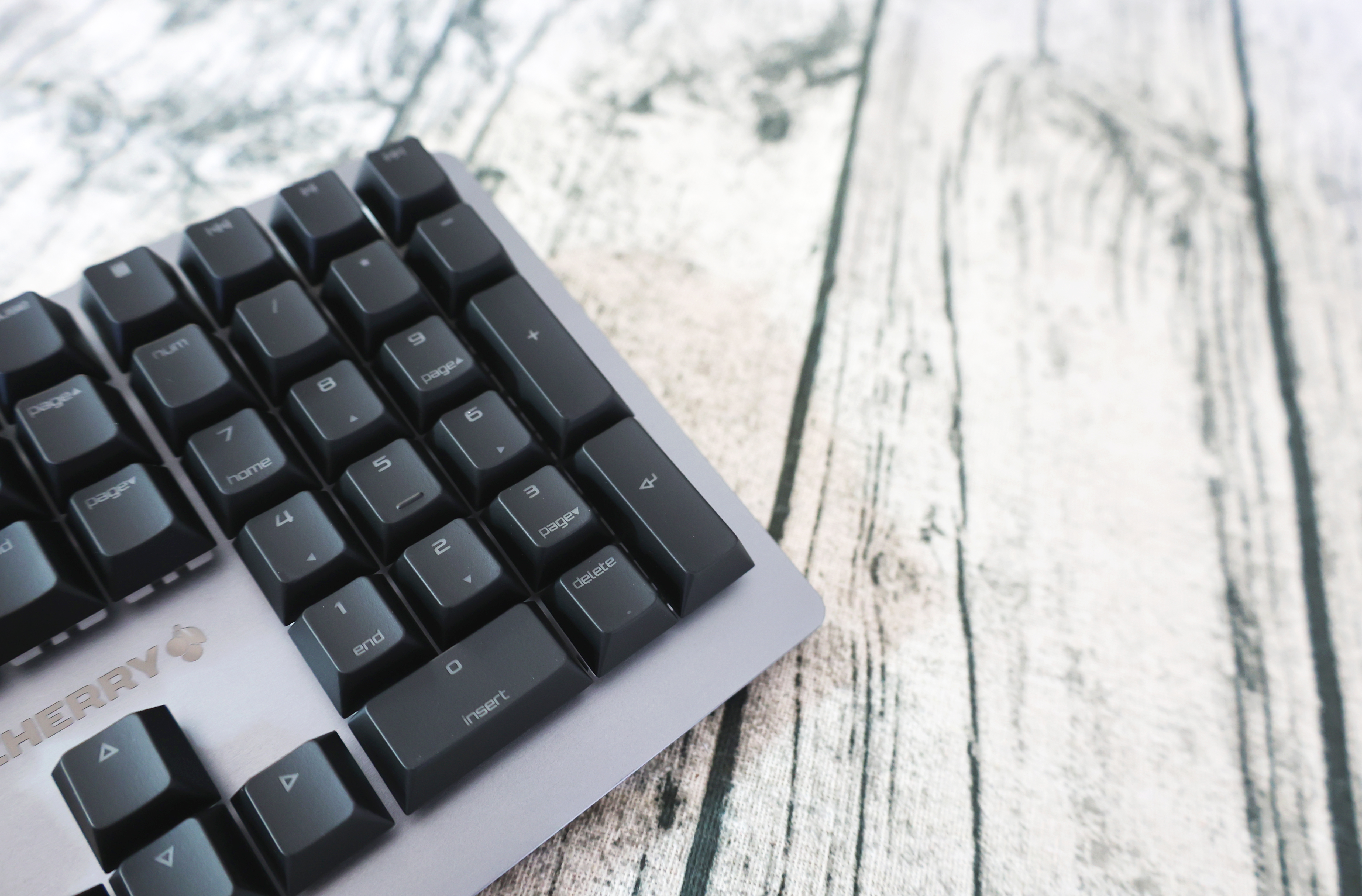 机械键盘cherry樱桃无线,cherry键盘3.0s茶轴测评