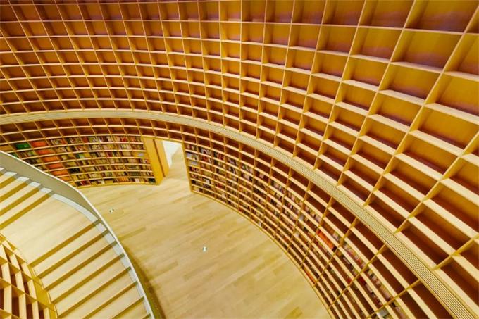 新华书店有什么辅导书吗,新华书店卖辅导书吗