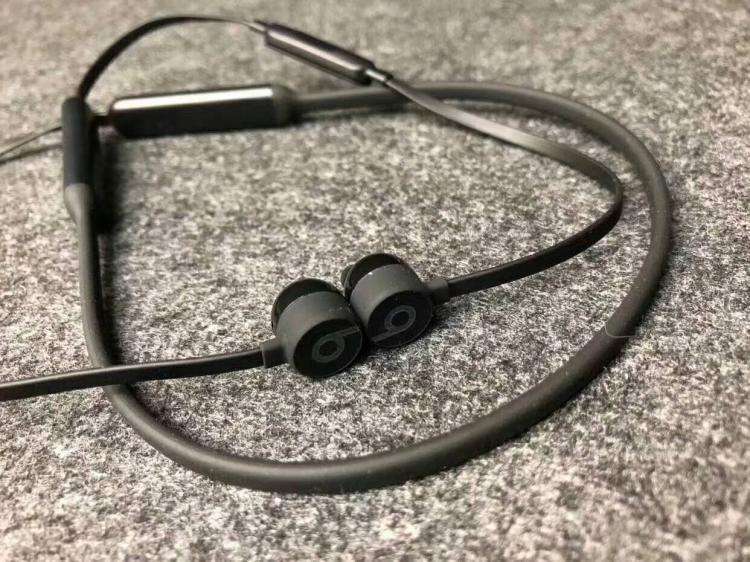 最便宜anc头戴式主动降噪耳机,500以内最值得入手的运动耳机